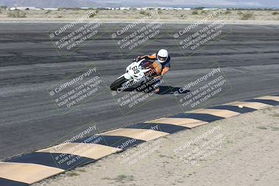 media/Jan-16-2026-CVMA Friday Practice (Fri) [[6f2bf47531]]/5-Racer 4-Trackday1/Session 2 (Bowl)/